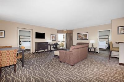 هموود سویتز اسود لاز وگاز