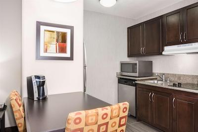 هموود سویتز اسود لاز وگاز