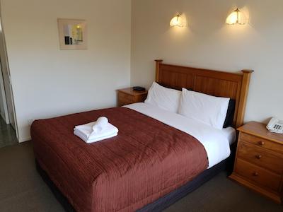 رسوود کورت متل