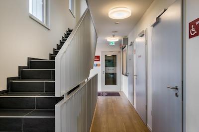 نووم هتل ایست اپارتمنتز