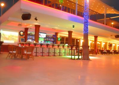 ترپیکانا بیچ هتل