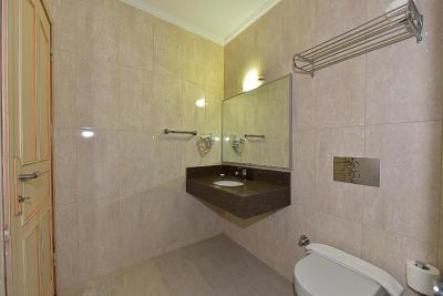 ترپیکانا بیچ هتل