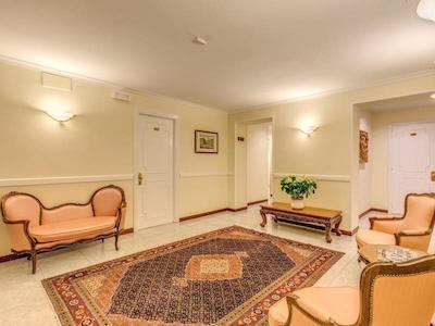 هتل سان سیلوسترو