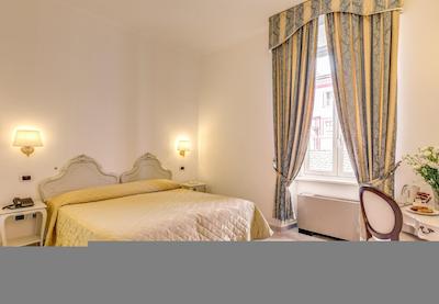 هتل سان سیلوسترو