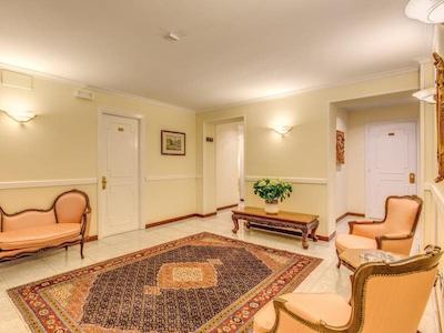 هتل سان سیلوسترو