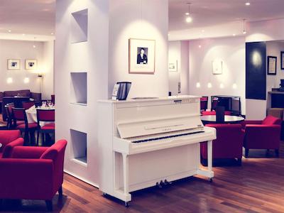 هتل مرکور منتپلیر سنتر کمدی