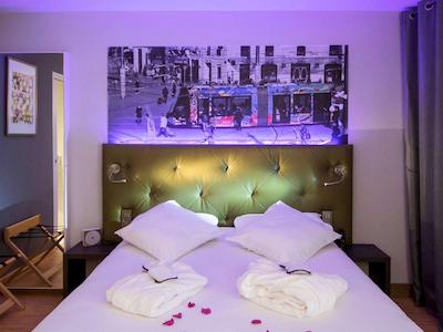 هتل مرکور منتپلیر سنتر کمدی