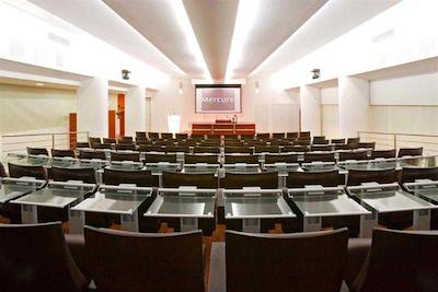 هتل مرکور منتپلیر سنتر کمدی