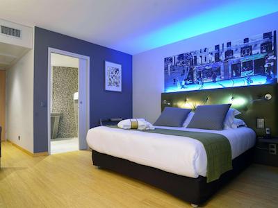 هتل مرکور منتپلیر سنتر کمدی