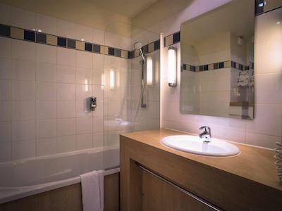 هتل مرکور منتپلیر سنتر کمدی