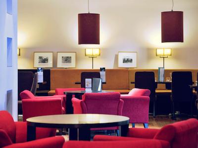 هتل مرکور منتپلیر سنتر کمدی