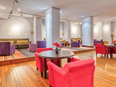 هتل مرکور منتپلیر سنتر کمدی