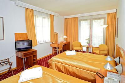 کریستال پالاس