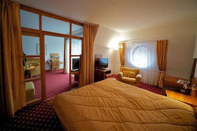 کریستال پالاس