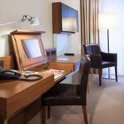 لیندنر هتل ام میچل