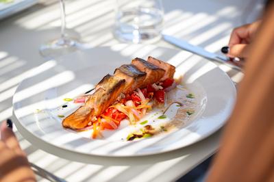 ایز ملاز ریزرت