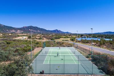 ایز ملاز ریزرت