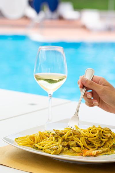 ایز ملاز ریزرت