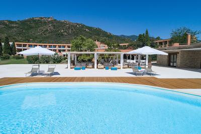 ایز ملاز ریزرت