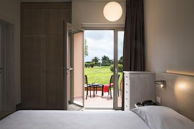 ایز ملاز ریزرت