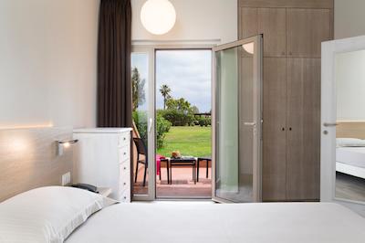 ایز ملاز ریزرت