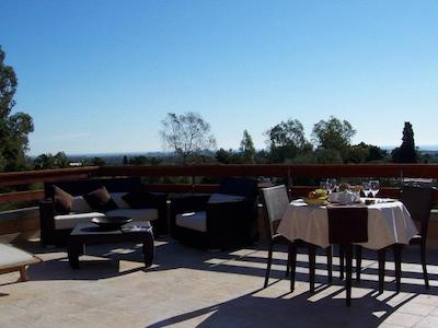 ایز ملاز ریزرت