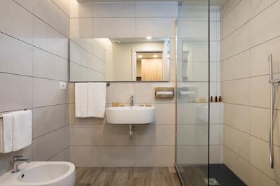 ایز ملاز ریزرت