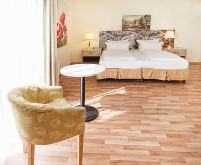 هتل ام سهلز کپنیک برلین بای گولدن تولیپ