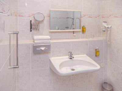 هتل ام سهلز کپنیک برلین بای گولدن تولیپ