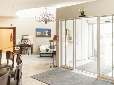 هتل ام سهلز کپنیک برلین بای گولدن تولیپ