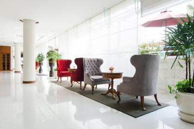 ات ایس سالادنگ