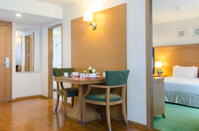 ات ایس سالادنگ