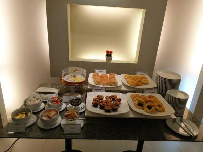 ات ایس سالادنگ