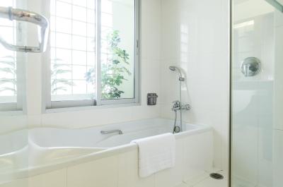 ات ایس سالادنگ