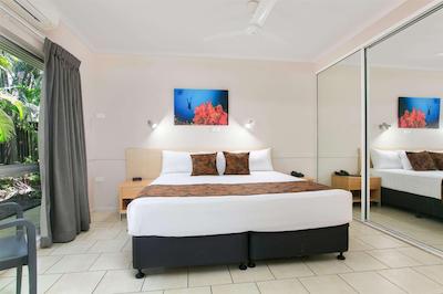 کمفرت این کیرنز سیتی