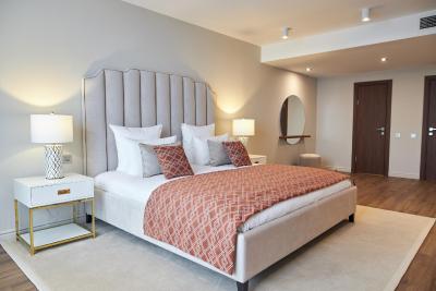 لاتا پلازا هتل