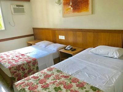 هتل ویلاج این ریبیرو پرتو