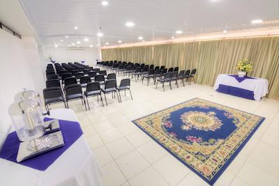 هتل ویلاج این ریبیرو پرتو