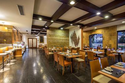 بست وسترن مارینا دل ری