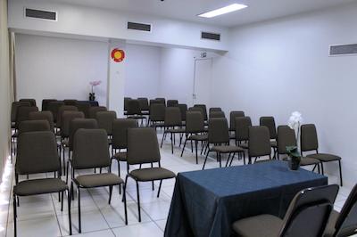 هتل ناشننال این بلو هریزنت