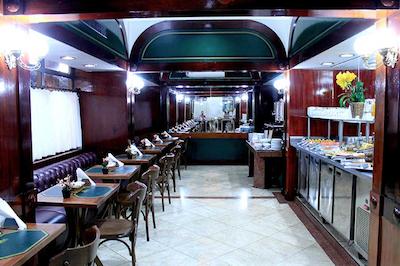 هتل ناشننال این بلو هریزنت