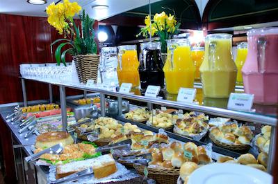 هتل ناشننال این بلو هریزنت