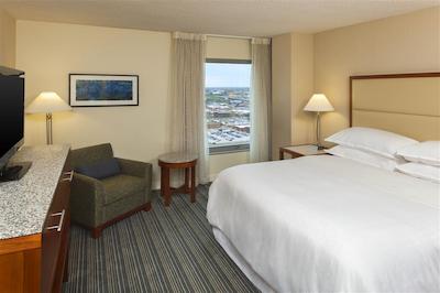 شراتون کانساز سیتی هتل ات کرون سنتر