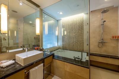 کرون پلازا شانگهای