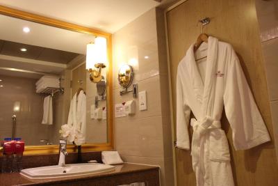 کرون پلازا شانگهای