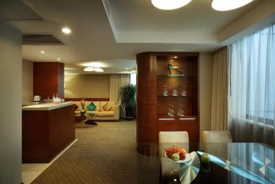 هلید این دنگهوا شنزهن