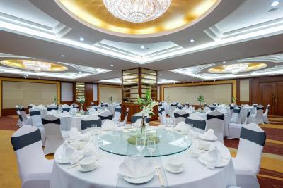 هلید این دنگهوا شنزهن