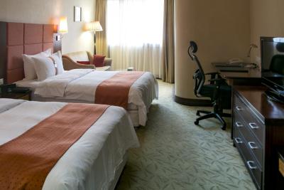 هلید این دنگهوا شنزهن