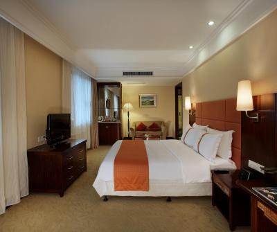 هلید این دنگهوا شنزهن