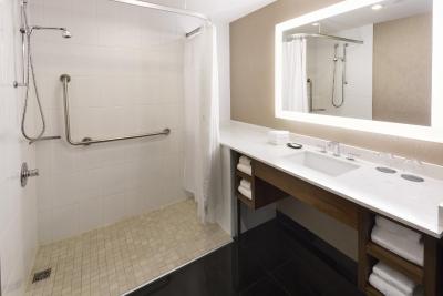 د وستین گراند وانکوور